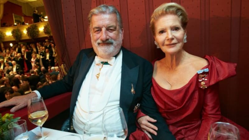 Gerhard Tötschinger und Christiane Hörbiger beim Wiener Opernball (Bild: Starpix/ Alexander TUMA)