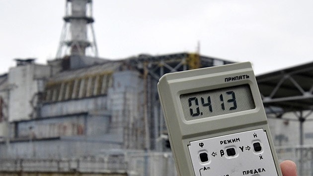 Messung der Strahlung in Tschernobyl (Bild: APA/Helmut Fohringer)