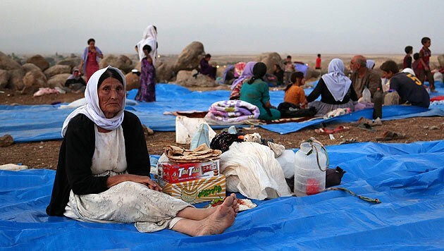 Zehntausende Menschen sind vor den Dschihadisten im Nordirak geflohen. (Bild: AP)