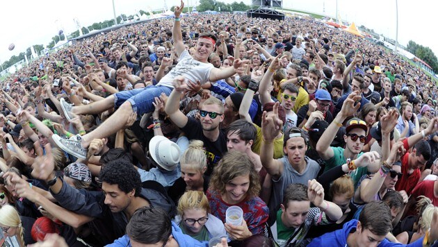Heimische Musikfestivals wie das kommende Frequency in St. Pölten stehen unter massiver Bewachung. (Bild: APA/HERBERT P. OCZERET)