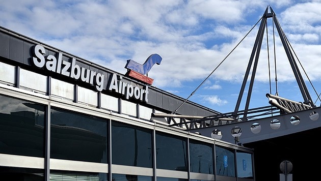 Der Salzburger Flughafen hat ein hartes Geschäftsjahr hinter sich. (Bild: APA/BARBARA GINDL (Symbolbild))