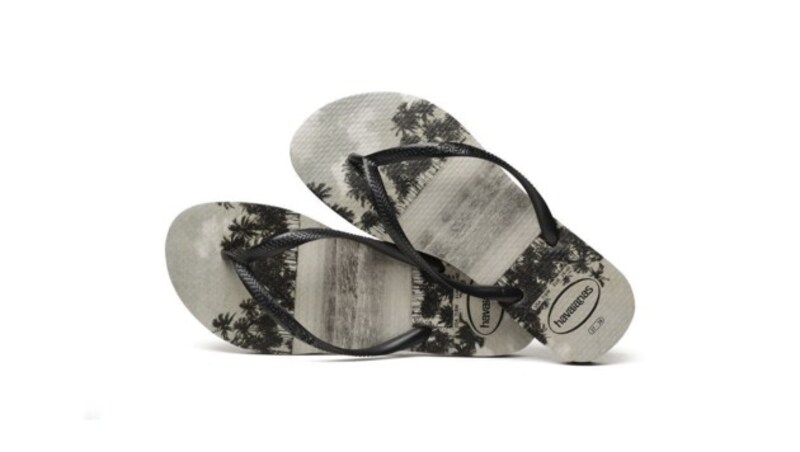 Flip Flops mit Palmenprint (Bild: Havaianas)