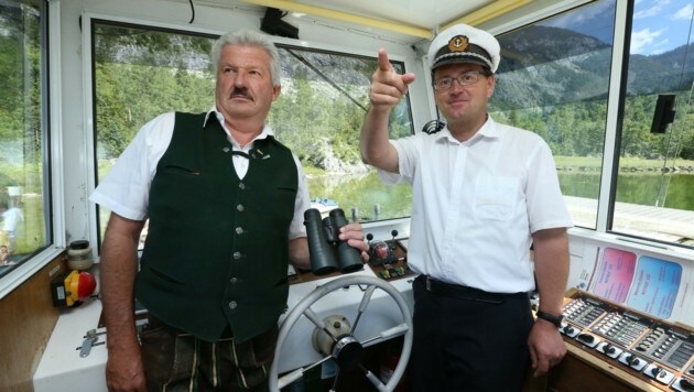 Werner Fischer (links) und Klaus Trummer waren beim Dreh live dabei. (Bild: Jürgen Radspieler)