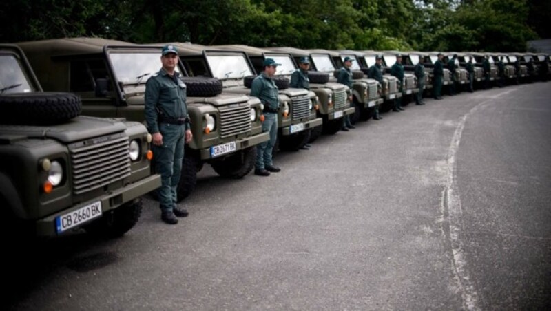 Bulgarische Grenzsoldaten (Bild: AFP (Archivbild))