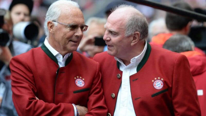 Franz Beckenbauer mit Uli Hoeneß (Bild: APA/dpa/Angelika Warmuth)