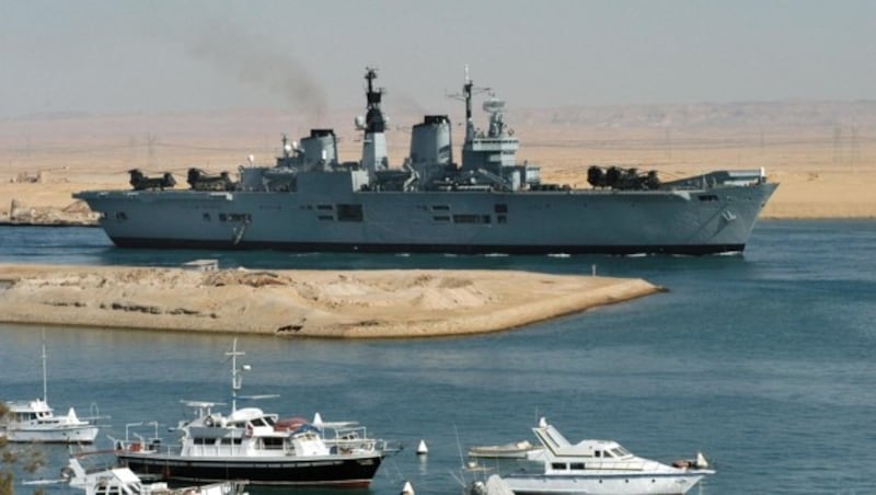 Das britische Kriegsschiff HMS Ark Royal im Jahr 2003 während des Irakkriegs (Bild: AFP)