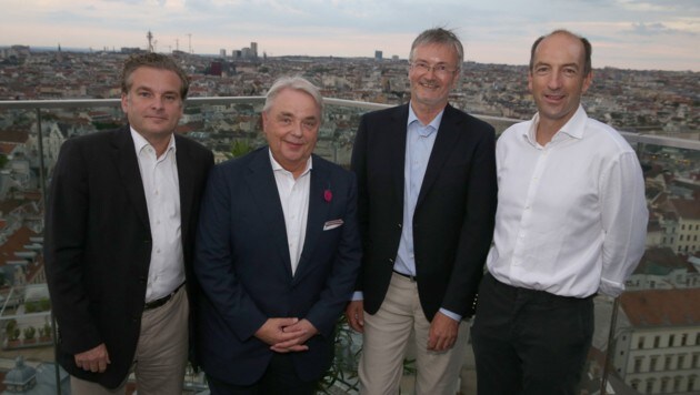 Christoph Klingler, Klaus Peter Schulenberg, Andreas Egger und Christoph Dichand (von links) (Bild: Zwefo)