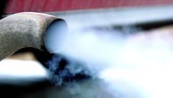 Die Autoindustrie darf auch nach 2035 mit Benzin oder Diesel betriebene Autos herstellen.