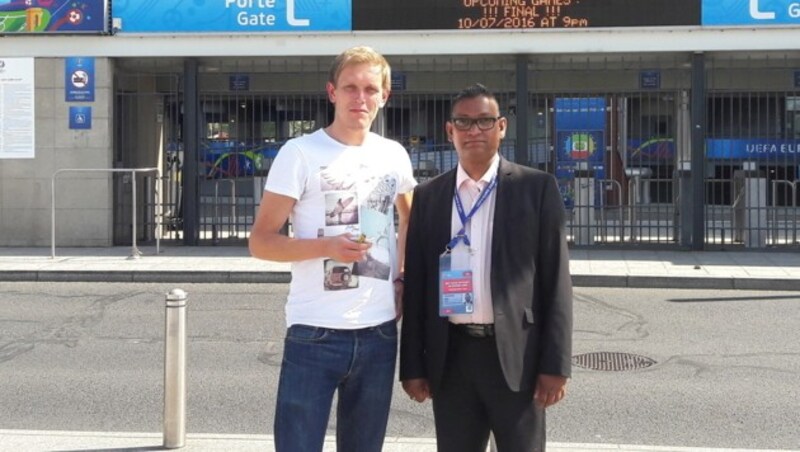 Salim Toorabally mit "Krone"-Reporter Christian Mayerhofer (Bild: "Krone")