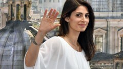 Virginia Raggi, die erste Bürgermeisterin Roms (Bild: AFP/TIZIANA FABI)