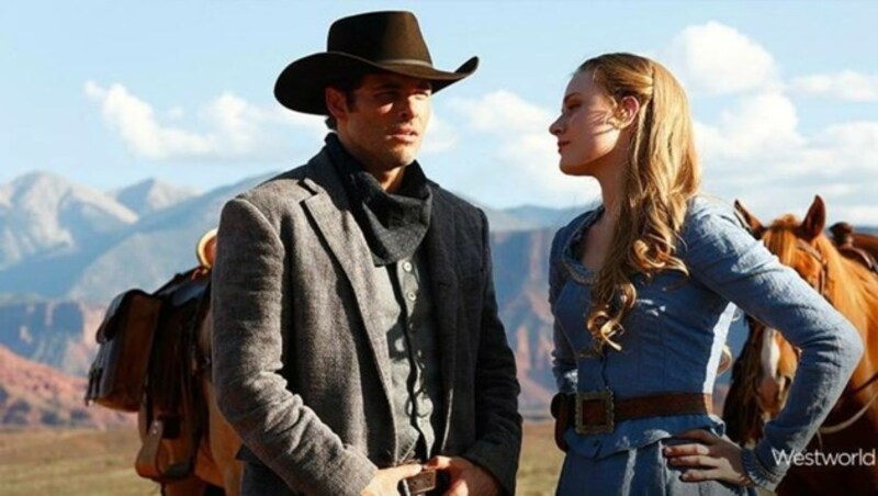 James Marsden und Evan Rachel Wood (Bild: HBO)