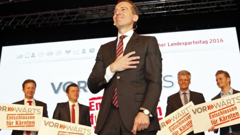 Kanzler Christian Kern beim Landesparteitag der SPÖ Kärnten in Klagenfurt (Bild: APA/Gert Eggenberger)