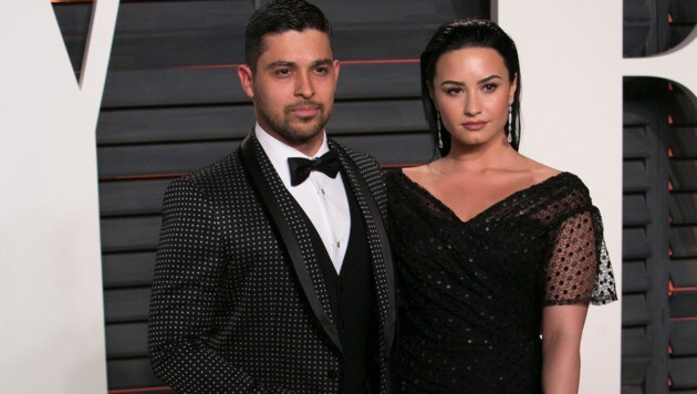 Liebes-Aus nach sechs Jahren: Wilmer Valderrama und Demi Lovato haben sich getrennt. (Bild: APA/AFP/ADRIAN SANCHEZ-GONZALEZ)