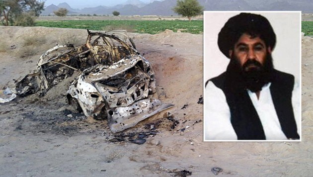 In diesem Fahrzeug soll Taliban-Chef Mullah Akhtar Mansur unterwegs gewesen sein. (Bild: Associated Press)
