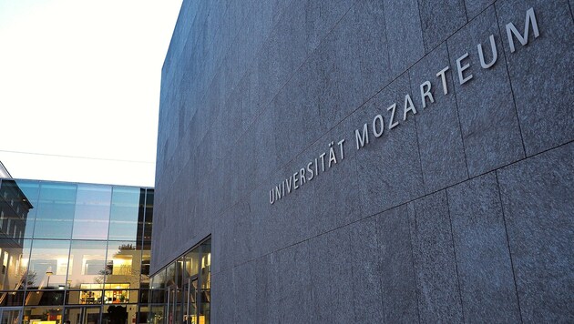 28 Covid-Infektionen gab es im Gesangs-Studiengang des Mozarteums. (Bild: APA/Barbara Gindl)