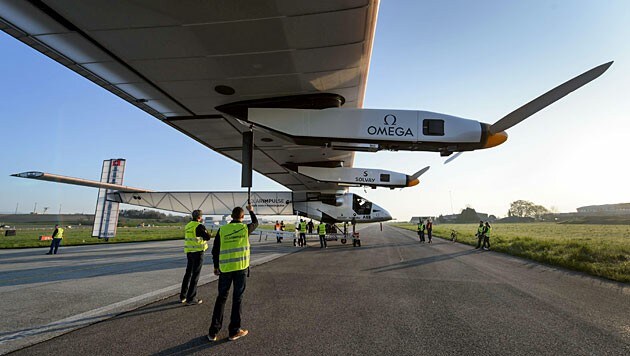 Der Ökoflieger "Solar Impulse 2" (Bild: AFP)