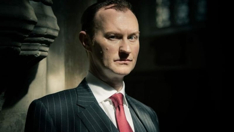 Mycroft Holmes (Bild: BBC One)