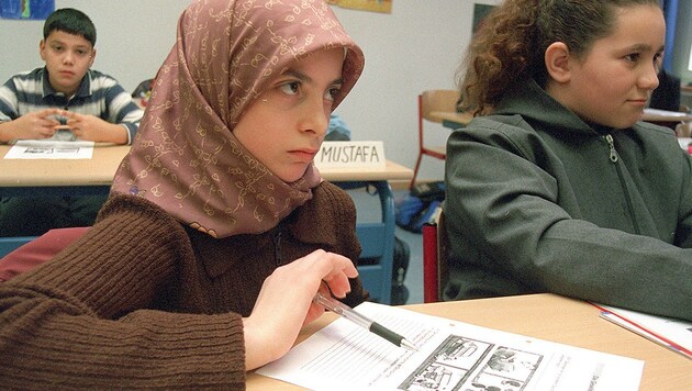 Überprüfungen in Wiens Islam-Schulen: Welche Inhalte werden dort tatsächlich gelehrt? (Bild: dpa/lnw)