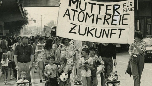 Die Mütter und ihre Kinder als Speerspitze gegen die atomaren Pläne im benachbarten Bayern (Bild: Harry Zeilinger)