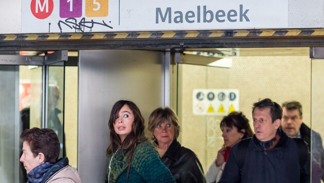 Fahrgäste in der Station Maelbeek (Bild: ASSOCIATED PRESS)