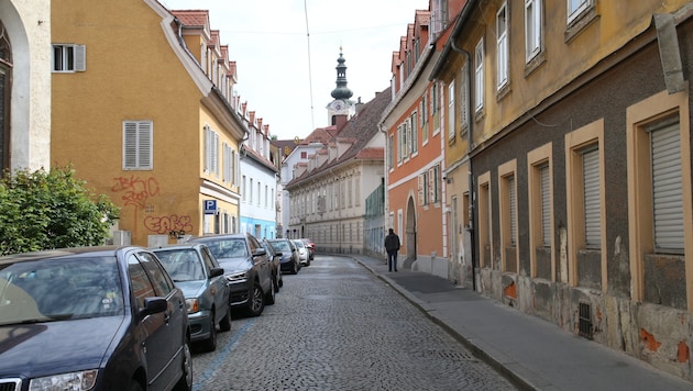 In der Dominikanergasse wurde die junge Frau angegriffen. (Bild: Jürgen Radspieler)