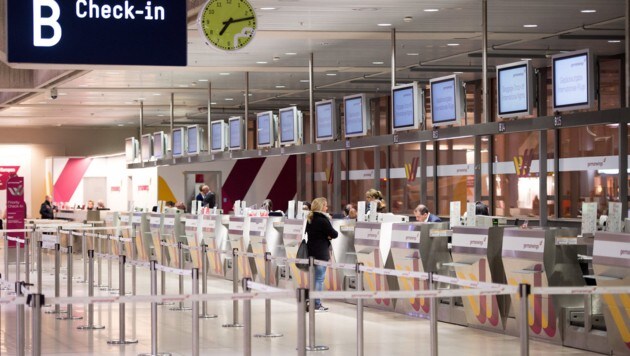 Flughafen Köln-Bonn (Bild: APA/dpa/Marius Becker)