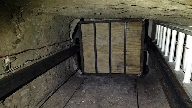 Der Drogentunnel ist sogar mit einem Lift ausgestattet. (Bild: ASSOCIATED PRESS)