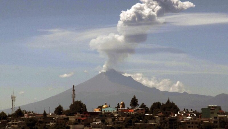 Vulkanische Aktivität am Popocatepetl (Oktober 2015) (Bild: APA/AFP/J. Guadalupe Perez)