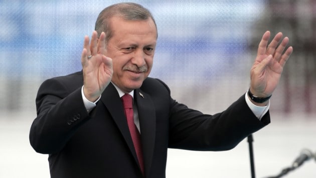 Der türkische Staatschef Recep Tayyip Erdogan (Bild: AP)