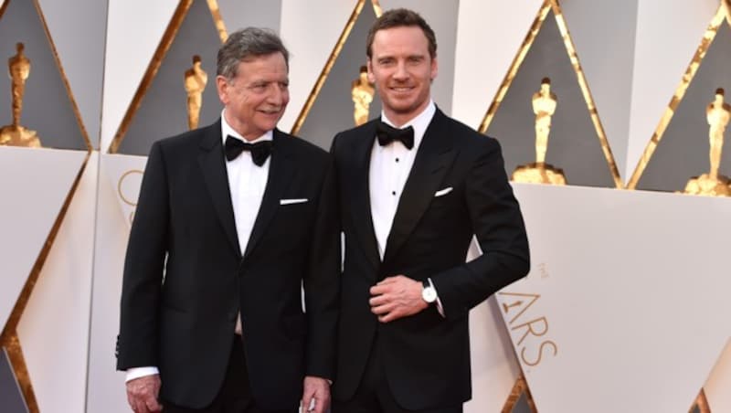 Michael Fassbender mit seinem Papa Josef (Bild: Jordan Strauss/Invision/AP)