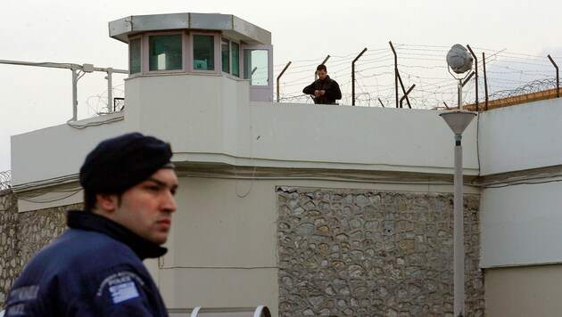Das Korydallos-Gefängnis nahe Athen: Hier sollte der Ausbruch über die Bühne gehen. (Bild: Losmi Bica/AFP/picturedesk.com)