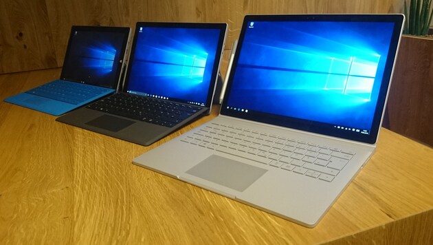 Das Surface Book (rechts) ist Microsofts erster selbst entwickelter Laptop. (Bild: Dominik Erlinger)
