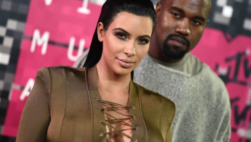 Kim Kardashian und Kanye West (Bild: Jordan Strauss/Invision/AP)