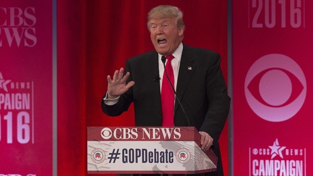 Trump teilte in der TV-Debatte mächtig gegen seine Konkurrenten aus. (Bild: AFP / JIM WATSON)