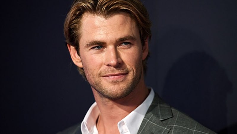 Chris Hemsworth ist schon der "Sexiest Man Alive", wird er auch der neue Christian Grey? (Bild: APA/EPA/DAN HIMBRECHTS)