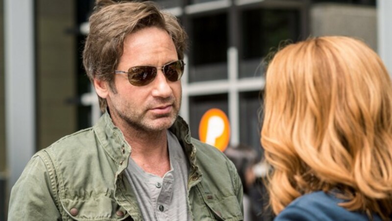 Mulder (David Duchovny) und Scully (Gillian Anderson) (Bild: ORF)