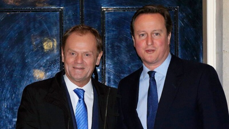 Tusk hat Kompromisslösungen nach London mitgebracht und über diese mit Cameron beraten. (Bild: ASSOCIATED PRESS)