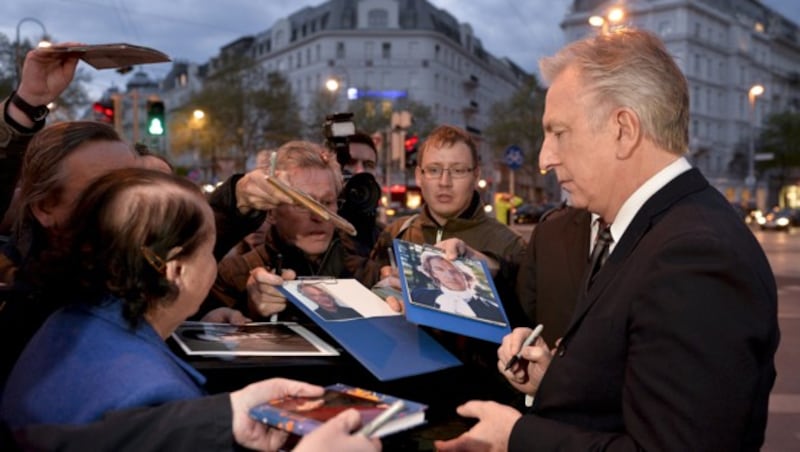 Alan Rickman besuchte anlässlich einer Premiere im April 2015 Wien. (Bild: APA/HERBERT NEUBAUER)