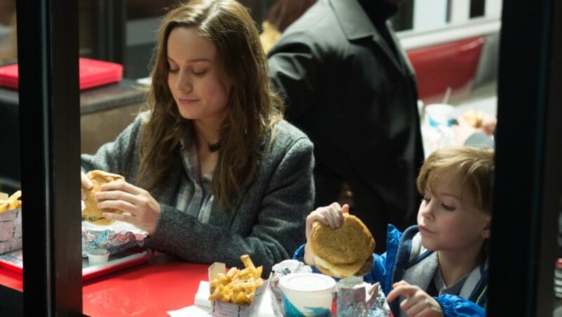 Brie Larson und Jacob Tremblay im Film "Room" (Bild: AP)