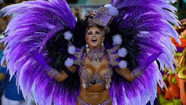So prächtig wie 2014 werden die Karnevalsfeiern heuer nicht ausfallen. Der Staat muss sparen. (Bild: CHRISTOPHE SIMON/AFP/picturedesk.com)