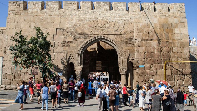 Die Festung von Derbent (Archivbild) (Bild: APA/AFP/ILYAS HAJJI)