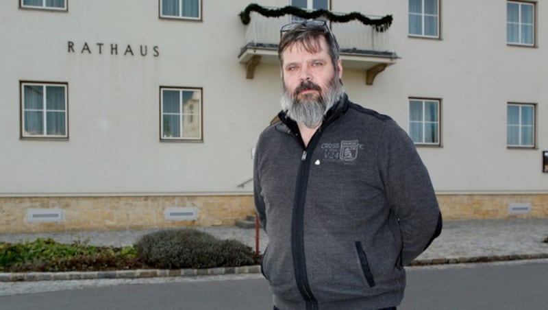 Michael Schalling, Gemeindeamtsleiter: "Wir dachten, die Frau wurde nur zufällig bei uns abgelegt." (Bild: Reinhard Holl)