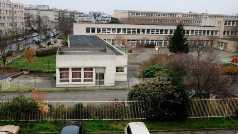 In diesem Kindergarten arbeitet der Mann. (Bild: APA/AFP/JACQUES DEMARTHON)