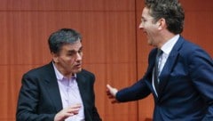 Griechenlands Finanzminister Euklid Tsakalotos und Eurogruppen-Chef Dijsselbloem (Bild: APA/EPA/Olivier Hoslet)