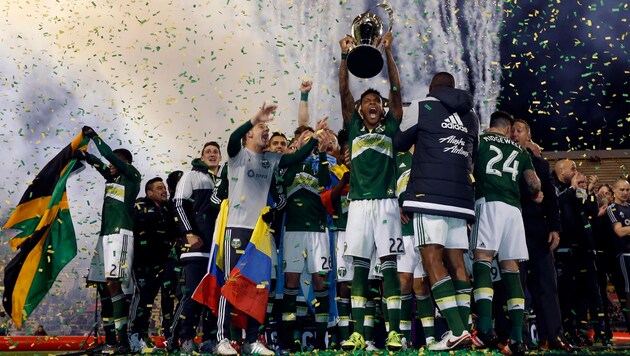 Die Spieler von Portland feiern den MLS-Titel. (Bild: GEPA)