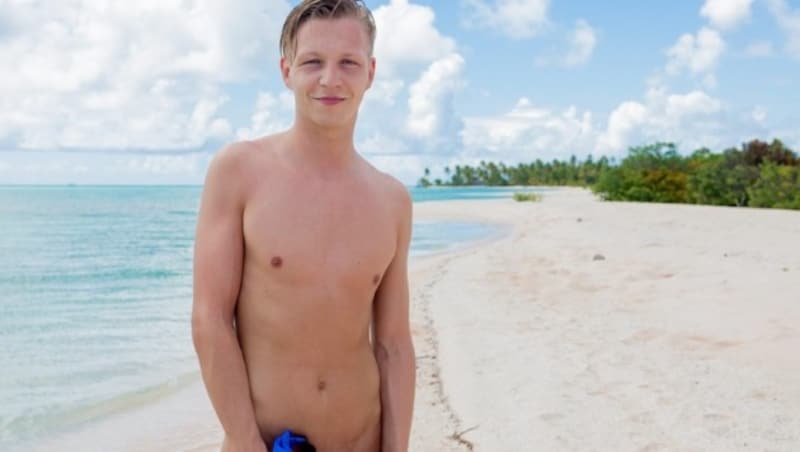 Achi (25) aus Oberösterreich ist Objekt der Begierde in "Adam sucht Eva - Gestrandet im Paradies". (Bild: RTL)