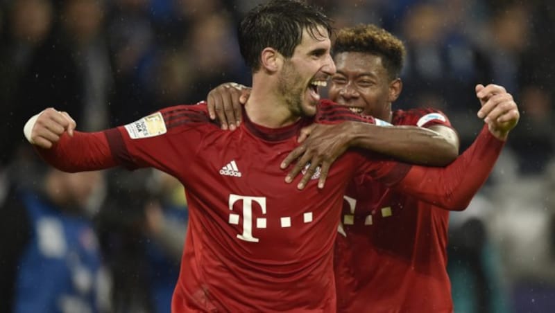 Die Bayern-Torschützen Javi Martinez und David Alaba (Bild: AP)