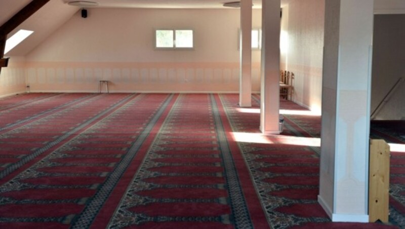 Der Innenraum der Moschee von Luce (Bild: AFP)