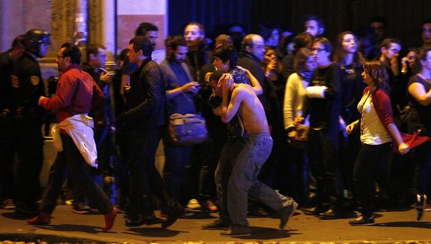 Terroranschlag in Paris (Bild: APA/EPA/YOAN VALAT)