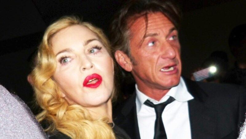 Madonna mit Sean Penn in New York (Bild: Splash)